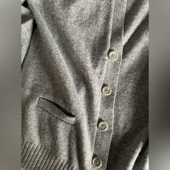 Hudson Bay Wool Cardigan - Picture 3 of 4
